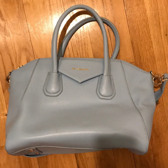 Givenchy Handbags - Givenchy medium antigonia handbag